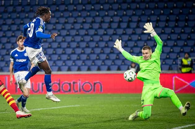FOOTBALL: UEFA Conference League Racing Strasbourg (RCS) vs Jagiellonia Bialystok. 23 10 2025 Stade de la Meinau. Strasbourg - France Martial Godo 20 (RCS) et MiÅ‚osz Piekutowski 22  Copyright: xElyxandroxCEGARRAx