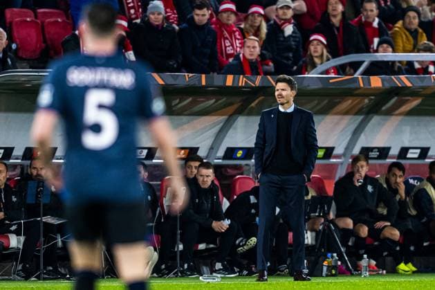 251023 Head coach Danny Röhl of Rangers during the UEFA Europa League football match between Brann and Rangers on October 23, 2025 in Bergen Photo Marius Simensen BILDBYRAN COP 238 MM0046 bbeng brann football fotball fotboll rangers soccer uefa europa league  Copyright: MARIUSxSIMENSEN BB251023ZA044