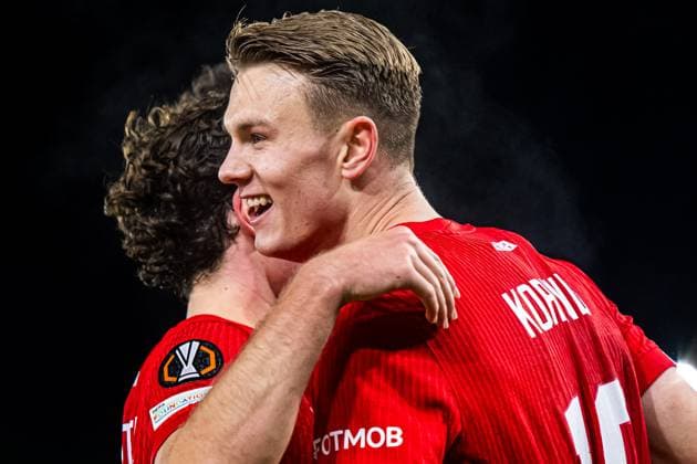 251023 Emil Kornvig of Brann celebrates after scoring the 1 0 goal during the UEFA Europa League football match between Brann and Rangers on October 23, 2025 in Bergen Photo Marius Simensen BILDBYRAN COP 238 MM0046 bbeng brann football fotball fotboll jubel rangers soccer uefa europa league  Copyright: MARIUSxSIMENSEN BB251023ZH051