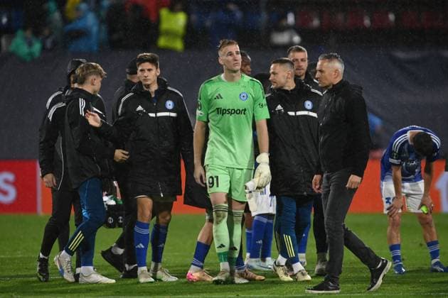 L-R Goalkeeper Jan Koutny, coach Jan Navratil and Tomas Janotka (all Olomouc) after the UEFA Conference League, 2nd round, match SK Sigma Olomouc against Rakow Czestochowa, in Olomouc, Czech Republic, on October 23, 2025. (CTKxPhoto LudekxPerina) CTKPhotoP2025102310616  CTKPhotoP2025102310616