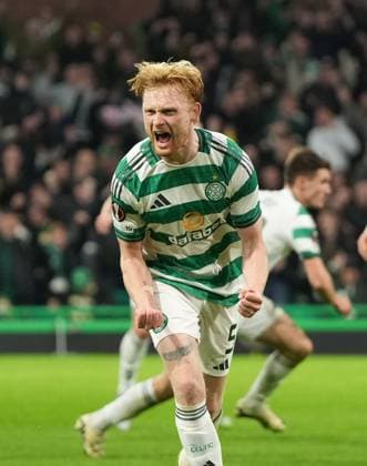 Liam Scales of Celtic celebrates scoring to tie the game 1-1. Celtic v Sturm Graz, UEFA Europa League, Group Stage, Football, Celtic Park, Glasgow, Scotland, UK - 23 Oct 2025Glasgow Celtic Park United Kingdom EDITORIAL USE ONLY No use with unauthorised audio, video, data, fixture lists, club league logos or live services. Online in-match use limited to 120 images, no video emulation. No use in betting, games or single club league player publications. Copyright: xStuartxWallace Shutterstockx 15567786bs