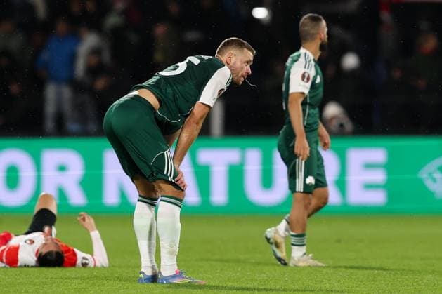 2025-10-23 Feyenoord v Panathinaikos - UEFA Europa League, League phase, MD3 ROTTERDAM, NETHERLANDS - OCTOBER 23: Sverrir Ingason of PanathinaikosC is disappointed by losing the match during the UEFA Europa League, League phase, MD3 match between Feyenoord and Panathinaikos at Stadion Feijenoord on October 23, 2025 in Rotterdam, Netherlands. Rotterdam Stadion Feijenoord Netherlands Content not available for redistribution in The Netherlands directly or indirectly through any third parties. Copyright: xHansxvanxderxValkx