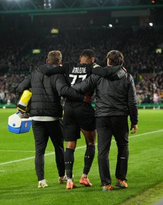 Maurice Malone of Sturm Graz limps off injured. Celtic v Sturm Graz, UEFA Europa League, Group Stage, Football, Celtic Park, Glasgow, Scotland, UK - 23 Oct 2025Glasgow Celtic Park United Kingdom EDITORIAL USE ONLY No use with unauthorised audio, video, data, fixture lists, club league logos or live services. Online in-match use limited to 120 images, no video emulation. No use in betting, games or single club league player publications. Copyright: xStuartxWallace Shutterstockx 15567786dc