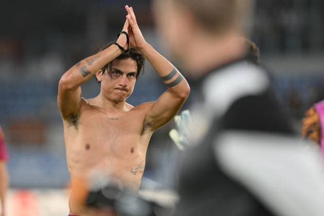 23rd October 2025, Stadio Olimpico, Rome, Italy; UEFA Europa League Football; Roma versus Viktoria Plezen; Paulo Dybala of AS Roma applauds the Roma& x2019;s fans after the final whistle  AllShotLive