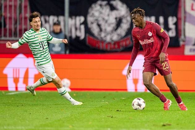 Salzburg, Austria October 23, 2025 Europa League 2025 2026 RB Salzburg vs Frencvaros Budapest Pictured from left Jonathan Levi TC , Joane Gadou RB Red Bull Arena Copyright: xFotostandx xWassmuth,xJUERGENxWASSMUTHx