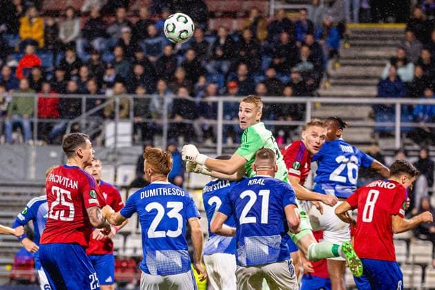 Olomuniec 23.10.2025 Pilka nozna Liga Konferencji UEFA sezon 2025 2026 kolejka 2 mecz: Sigma Olomuniec - Rakow Czestochowa --- Olomouc, Football UEFA Conference League season 2025 2026 round 2 match: Sigma Olomouc - Rakow Czestochowa Fot. Rafal Baranski Arena Akcji NEWSPIX.PL --- newspix.pl 