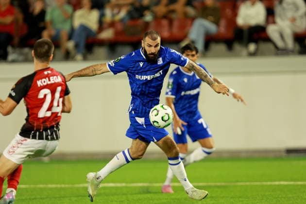2025.10.23 Gibraltar Pilka nozna , UEFA Liga Konferencji sezon 2025 26 Lincoln Red Imps - Lech Poznan N z Toni Kolega, Mikael Ishak Foto Henryk Lipinski PressFocus 2025.10.23 Gibraltar Football , UEFA Conference League , 2025 2026 season Lincoln Red Imps - Lech Poznan Toni Kolega, Mikael Ishak Credit: Henryk Lipinski PressFocus NEWSPIX.PL --- newspix.pl 