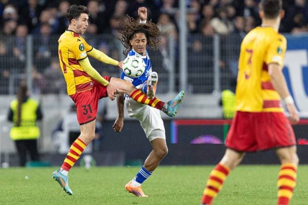 2025.10.23 Strasbourg Liga Konferencji UEFA kolejka 2 sezon 2025 2026 Racing Strasbourg - Jagiellonia Bialystok Nz Leon Flach Diego Moreira Foto Sathire KELPA ArenaAkcji 2025.10.23 Strasbourg football UEFA Conference League round 2 season 2025 2026 match Racing Strasbourg - Jagiellonia Bialystok Credit: Sathire KELPA ArenaAkcji NEWSPIX.PL --- newspix.pl 