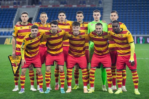 2025.10.23 Strasbourg Liga Konferencji UEFA kolejka 2 sezon 2025 2026 Racing Strasbourg - Jagiellonia Bialystok Nz Jagiellonia Bialystok zdjecie druzynowe Foto Sathire KELPA ArenaAkcji 2025.10.23 Strasbourg football UEFA Conference League round 2 season 2025 2026 match Racing Strasbourg - Jagiellonia Bialystok Credit: Sathire KELPA ArenaAkcji NEWSPIX.PL --- newspix.pl 