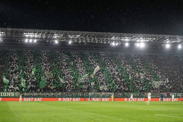 Rapid Wien fans during Europa Conference league match, SK Rapid Wien - ACF Fiorentina, 23. october 2025, Allianz stadium, Wien, Austria Copyright: xMICHALxFAJT,ZOSPORTU.SKx FAJ_1744