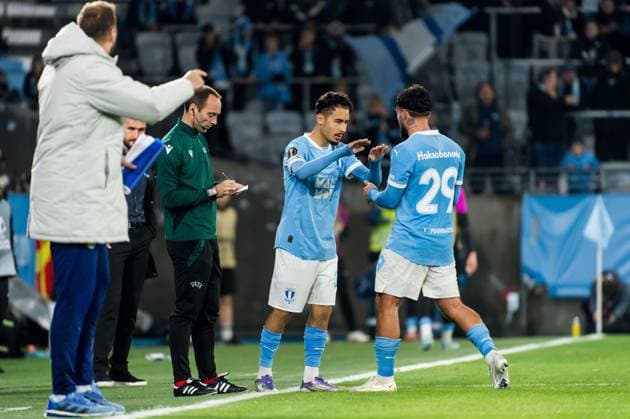 Malmo FF v GNK Dinamo - UEFA Europa League 2025 26 League Phase MD3 MALMO, SWEDEN - OCTOBER 23: Adrian Skogmar of Malmo comes on as a substitute for teammate Sead Haksabanovic during the UEFA Europa League 2025 26 League Phase MD3 match between Malmo FF and GNK Dinamo at Malmo New Stadium on October 23, 2025 in Malmo, Sweden.  ChristianxOrnberg PIXSELL