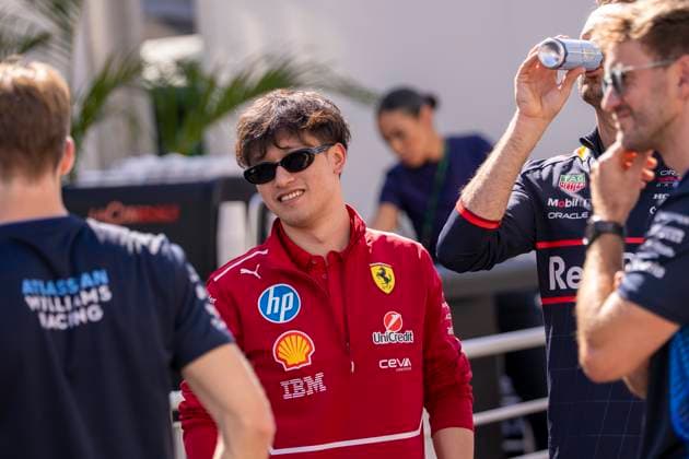 Formula?1 Gran?Premio?de?la?Ciudad?de? México?2025 Remy Midez OVERTAKE MAXPPP - Mexico?City 23 10 2025 ZHOU Guanyu (chn), Scuderia Ferrari Hp reserve driver at the Formula?1 Gran?Premio?de?la?Ciudad?de?México?2025, the 20th round of the 2025 FIA Formula?1 World Championship, WM, Weltmeisterschaft at the Autódromo?Hermanos?Rodríguez in Mexico?City, Mexico, from 23 to 26 October 2025 Mexico?City Autódromo Hermanos Rodríguez Mexico  Copyright: xOVERTAKE MAXPPPxRemyxMidezx OVT202510247495 OVT202510247495