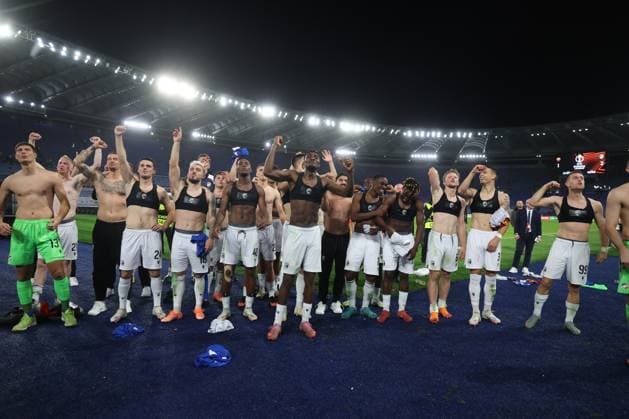 CALCIO - UEFA Europa League - AS Roma vs FC Viktoria Plzen Rome, Italy - October 23, 2025: Viktoria players celebrate victory at end of the UEFA League 2025 2026, matchday 3, between AS Roma vs Viktoria Plzen at stadium in Rome Rome Italy  Copyright: xIPAxSport ABACAx