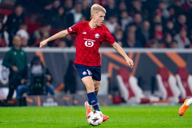 2025-10-23 LOSC Lille v PAOK FC - UEFA Europa League 2025 26 League Phase MD3 LILLE, FRANCE - OCTOBER 23: Hakon Haraldsson of Lille OSC in action during the UEFA Europa League 2025 26 League Phase MD3 match between LOSC Lille and PAOK FC at Stade Pierre Mauroy on October 23, 2025 in Lille, France. Lille Stade Pierre Mauroy France Content not available for redistribution in The Netherlands directly or indirectly through any third parties. Copyright: xJorisxVerwijstx