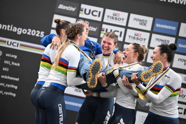 23-10-2025 World Championships Elite Women Track; Giornata 02; 2025, Italia; Guazzini, Vittoria; Fidanza, Martina; Alzini, Martina; Venturelli, Federica; Consonni, Chiara; Villa, Marco; Santiago Del Cile - Velodromo Penalolen; 