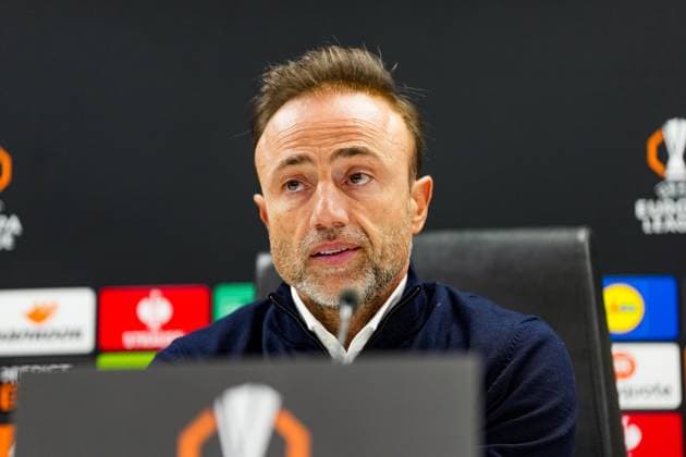 UEFA Europa League: Feyenoord v Panathinaikos F.C. Rotterdam - Coach Christos Kontis of Panathinaikos during the third match of the UEFA Europa League 2025 2026. The match is set between Feyenoord and Panathinaikos F.C. at Stadion Feijenoord De Kuip on 23 October 2025 in Rotterdam, The Netherlands. Copyright: xYannickxVerhoevenx