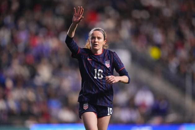 October 23, 2025: United States Midfielder Rose Lavelle (16) runs to take a corner kick during the second half of an International Friendly, Länderspiel, Nationalmannschaft against Portugal at Subaru Park in Chester, Pennsylvania. CSM Chester United States of America - ZUMAc04_ 20251023_zma_c04_036 Copyright: xKylexRoddenx