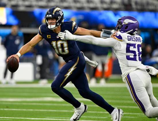 AMerican Football, NFL, Los Angeles Chargers - Minnesota Vikings