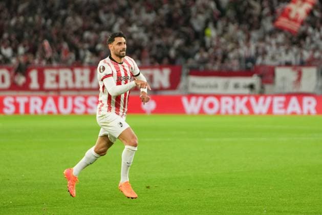 Vincenzo Grifo (SC Freiburg, 32) celebrating his goal to make it 2–0 UEFA Europa League: SC Freiburg vs FC Utrecht, Europa-Park-Stadion, 24.09.2025 Baden-Württemberg Deutschland Copyright: xBEAUTIFULxSPORTS Boscox