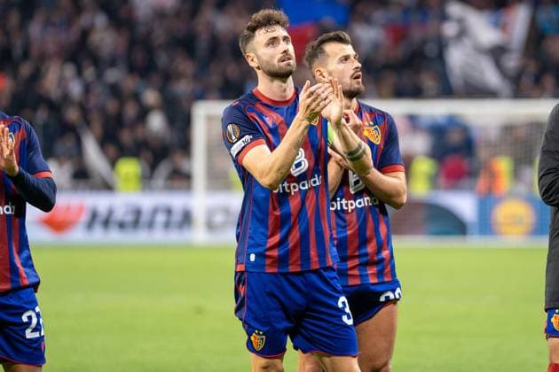 Lyon, France, October 23th 2025 Dominik Schmid (31 Basel) and Albian Ajeti (23 Basel) after lose the Europa League football match between Olympique Lyon and FC Basel 1893 at OL Stadium in Lyon, France. Pascal von Büren (Pascal von Büren SPP) Copyright: xPascalxvonxBürenx xSPPx spp-en-PaVoBSp-PAVO_Lyon-71
