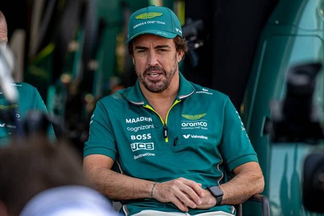 MEXICO CITY, MEXICO: Fernando Alonso, racing for the Aston Martin F1 team during the 2025 Formula 1 Mexico City Grand Prix at the Autodromo Hermanos Rodriguez in Mexico City, Mexico