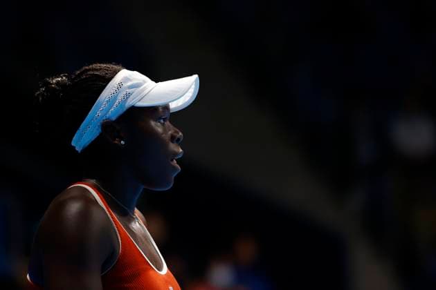 October 24, 2025, Tokyo, Japan: Victoria MBOKO (CAN) in action against Elena RYBAKINA (KAZ) during their Quarter Final match at the Toray Pan Pacific Open Tennis at Ariake Colosseum in Tokyo. The tournament runs from October 20 to 26. Rybakina won 6-3, 7-6 Tokyo Japan - ZUMAm191 20251024_aap_m191_016 Copyright: xRodrigoxReyesxMarinx