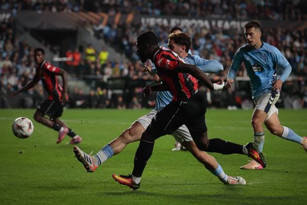 October 23, 2025, Vigo, Galicia, Spain: VIGO, SPAIN. OCTOBER 23: Europa League match between RC CELTA and OGC Nice at the Abanca-Balaidos Stadium in Vigo on October 23, 2025. Vigo Spain - ZUMAi112 20251023_zip_i112_023 Copyright: xAdrianxIragox Vigo Spain - ZUMA0838 20251023_zip_i112_023 Copyright: xIMAGO AdrianxIragox