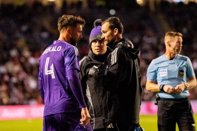 October 23, 2025, Bridgeview, Illinois, United States: Orlando City Defender David Brekalo (4) seen during the Chicago Fire FC vs Orlando City Wildcard match at SeatGeek Stadium. Final Score: Chicago Fire 3:1 Orlando City Bridgeview United States - ZUMAs197 20251023_aaa_s197_384 Copyright: xRajxChavdax