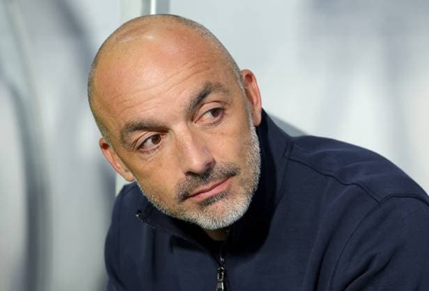 Maccabi Tel-Aviv v Midtjylland, UEFA Europa League 2025 2026 Backa Topola, Serbia. 23rd October 2025. Maccabi Tel-Aviv s head coach Zarko Lazetic during the UEFA Europa League football match between Maccabi Tel-Aviv and Midtjylland in Backa Topola, Serbia on Oct. 23, 2025. Backa Topola Serbia Copyright: xPedjaxMilosavljevic STARSPORTx x