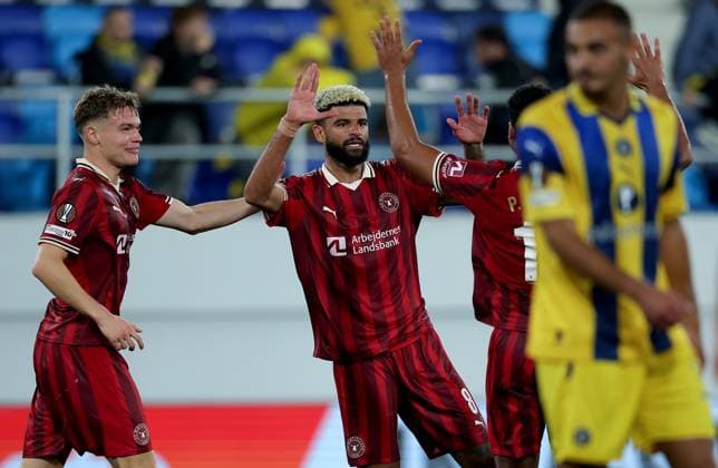 Maccabi Tel-Aviv v Midtjylland, UEFA Europa League 2025 2026 Backa Topola, Serbia. 23rd October 2025. Midtjylland s Philip Billing celebrates his goal during the UEFA Europa League football match between Maccabi Tel-Aviv and Midtjylland in Backa Topola, Serbia on Oct. 23, 2025. Backa Topola Serbia Copyright: xPedjaxMilosavljevic STARSPORTx x