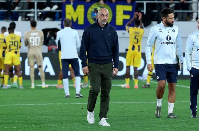 Maccabi Tel-Aviv v Midtjylland, UEFA Europa League 2025 2026 Backa Topola, Serbia. 23rd October 2025. Maccabi Tel-Aviv s head coach Zarko Lazetic during the UEFA Europa League football match between Maccabi Tel-Aviv and Midtjylland in Backa Topola, Serbia on Oct. 23, 2025. Backa Topola Serbia Copyright: xPedjaxMilosavljevic STARSPORTx x