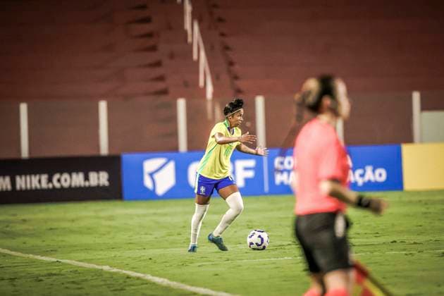 Amistoso Feminino Sub20 Brasil x México GOIÃ¢NIA, GO - 23.10.2025: AMISTOSO FEMININO SUB20 BRASIL X MÃ XICO - Friendly match between the Brazilian Women& 39;s Under-20 Team and the Mexican national team, Nationalteam held at the OnÃ sio Brasileiro Alvarenga Stadium in the city of Goiania GO, this Wednesday, 23rd. (Photo: Claudio Santos Fotoarena) x2829918x  ClaudioxSantos