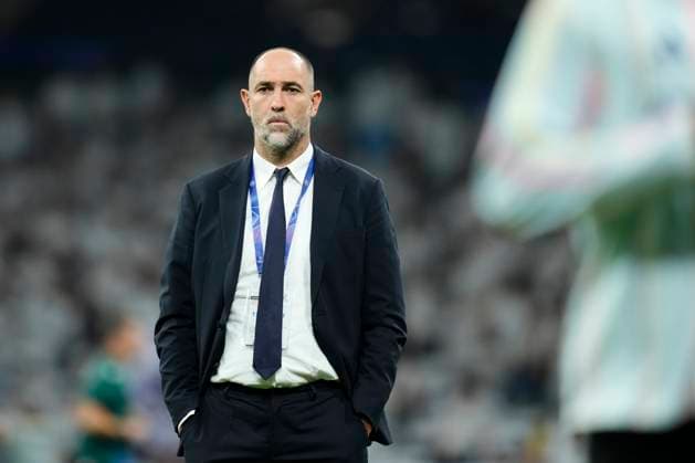 Real Madrid C.F. v Juventus - UEFA Champions League 2025 26 League Phase MD3 Igor Tudor head coach of Juventus during the warm-up before the UEFA Champions League 2025 26 League Phase MD3 match between Real Madrid C.F. and Juventus at Estadio Santiago Bernabeu on October 22, 2025 in Madrid, Spain. Madrid Spain  Copyright: xJosexBretonx originalFilename:bretonhernandez-realmadr251022_np18n.jpg
