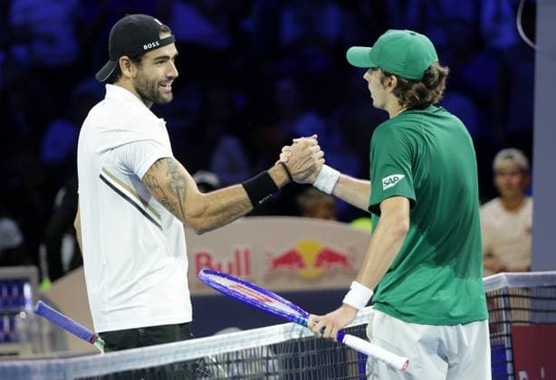 TENNIS - ATP, Tennis Herren Erste Bank Open VIENNA,AUSTRIA,24.OCT.25 - TENNIS - ATP World Tour, Erste Bank Open. Image shows Matteo Berrettini (ITA) and Alex de Minaur (AUS).  GEPAxpictures xWalterxLuger