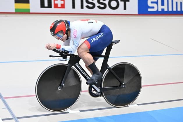 2025 Tissot UCI Track World Championships Picture by Simon Wilkinson SWpix.com - 24 10 2025 - Cycling - 2025 Tissot UCI Track World Championships - Velodromo PenalolÃ n, Santiago, Chile - Men™s 1km Time Trial - Qualifying - Ryuto Ichida (Japan) Copyright: x xSWpix.comx(t axPhotographyxHubxLtd)xSimonxWilkinson SWpix.comx SWP-3030-11021