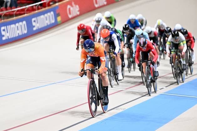 2025 Tissot UCI Track World Championships Picture by Simon Wilkinson SWpix.com - 24 10 2025 - Cycling - 2025 Tissot UCI Track World Championships - Velodromo PenalolÃ n, Santiago, Chile - Women™s Omnium - Scratch Race - Lorena Wiebes (Netherlands) Copyright: x xSWpix.comx(t axPhotographyxHubxLtd)xSimonxWilkinson SWpix.comx SWP-3030-11061