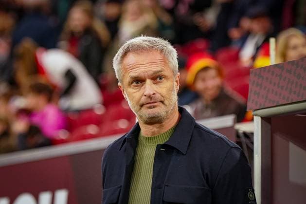 Football UEFA Womens Nations League 2024 25, semi-final Germany vs France Merkur Spiel Arena Düsseldorf Christian Wück Coach, Germany Düsseldorf North Rhine-Westphalia Germany Copyright: xJOERANxSTEINSIEKx