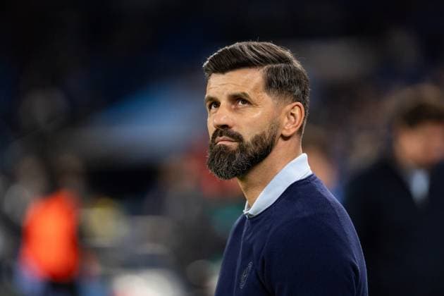 GER, 2 FBL, FC Schalke 04 vs SV Darmstadt 98 24 10 2025, Veltins Arena, Gelsenkirchen, GER, 2 FBL, FC Schalke 04 vs SV Darmstadt 98 in picture Miron MusliÄ‡ Muslic Head Coach, FC Schalke 04 nordphotoxGmbHxx xChristianxSchulze nph000300