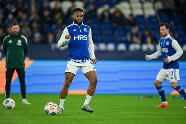 24 10 2025, Football, 2 Bundesliga, Season 2025 2026, Matchday 10, FC Schalke 04 SV Darmstadt, Moussa Sylla FC Schalke 04 xRHR PHOTO YYx Copyright: KROEGER RHR-FOTOx RHR-FOTO YY