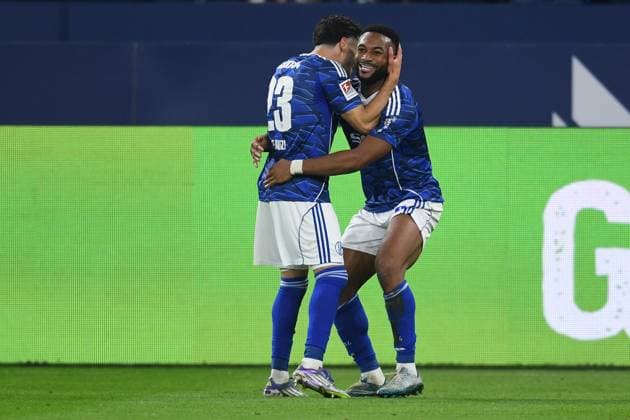 Soccer 2 Bundesliga 10 Matchday FC Schalke 04 SV Darmstadt 98 on 24 10 2025 at the Veltins Arena in Gelsenkirchen Goal celebration to 1 0 by Moussa Sylla Schalke DFL regulations prohibit any use of photographs as image sequences and or quasi video xRx