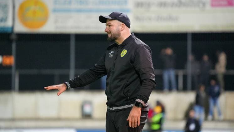 Soccer, Men, Season 2025 2026, Regionalliga Nordost, Matchday 13, FSV 63 Luckenwalde vs SV Babelsberg 03, Friday 24 10 2025, Werner Seelenbinder Stadion Luckenwalde, In the picture Michael Braune Coach Luckenwalde Brandenburg Germany