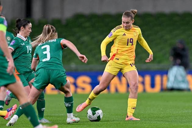 IRELAND VS BELGIUM Jarne Teulings (8) of Belgium pictured during a women football game between the national teams of the republic of Ireland and Belgium, called the Red Flames for the first leg of the Promotion relegation play-off in the Uefa Womens Nations League 2025, on Friday 24 October 2025 in Dublin , IRELAND . Photo Sportpix David Catry Dublin Aviva Stadium IRELAND  Copyright: xSportpix.bex xDavidxCatryxDavidxCatryx