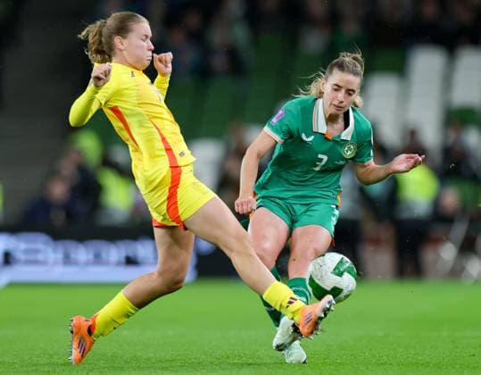 2025 UEFA Women s Nations League Promotion Relegation Play-off First Leg, Aviva Stadium, Dublin 24 10 2025 Republic of Ireland vs Belgium Belgium™s Jarne Teulings with Chloe Mustaki of Ireland Jarne Teulings with Chloe Mustaki 24 10 2025  Copyright: x INPHO RyanxByrnex RB1_8907