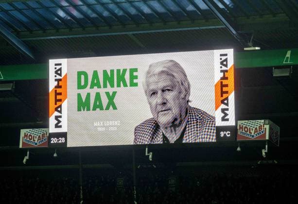 Soccer, Men, Season 2025 2026, 1 Bundesliga 8 Matchday , SV Werder Bremen 1 FC Union Berlin, Memorial minute for the deceased Max Lorenz before kick-off, 24 10 2025, Copyright: xMatthiasxKochx
