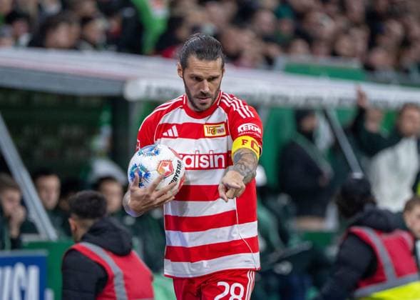 Soccer, Men, Season 2025 2026, 1 Bundesliga 8 Matchday , SV Werder Bremen 1 FC Union Berlin, Christopher Trimmel 1 FC Union Berlin , 24 10 2025, Copyright: xMatthiasxKochx
