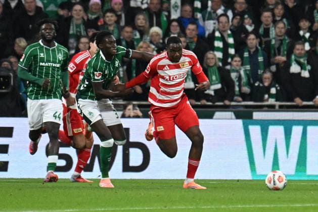 GER, 1 FBL, SV Werder Bremen vs Union Berlin 24 10 2025, Weserstadion, Bremen, GER, 1 FBL, SV Werder Bremen vs Union Berlin in picture Karim Coulibaly Werder Bremen 31 Ilyas Ansah 1 FC Union Berlin 10 nordphotoxGmbHxx xKokenge nph00001
