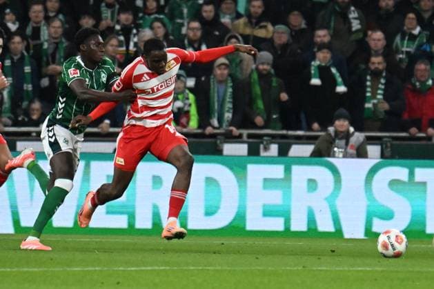 GER, 1 FBL, SV Werder Bremen vs Union Berlin 24 10 2025, Weserstadion, Bremen, GER, 1 FBL, SV Werder Bremen vs Union Berlin in picture Karim Coulibaly Werder Bremen 31 Ilyas Ansah 1 FC Union Berlin 10 nordphotoxGmbHxx xKokenge nph00001
