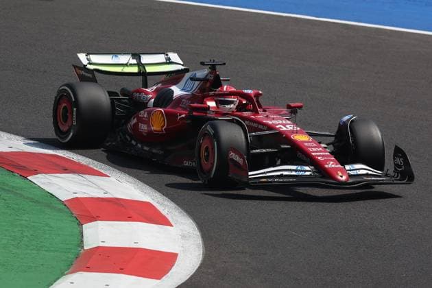 F1 Grand Prix Of Mexico City 2025 Practice 1 Charles Leclerc of Ferrari during the first practice ahead of the Formula 1 Grand Prix of Mexico City at Autodromo Hermanos Rodriguez in Mexico City, Mexico on October 24, 2025. Mexico City Mexico  Copyright: xJakubxPorzyckix originalFilename:porzycki-f1grandp251024_npWhP.jpg