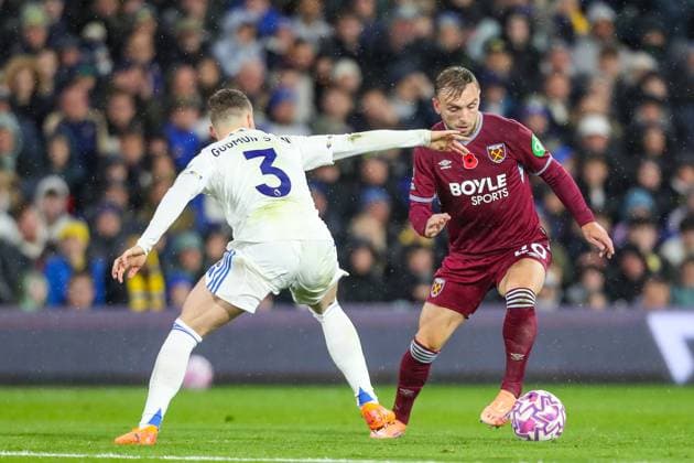 Leeds United v West Ham United, Premier League Jarrod Bowen Of West Ham in action during the Leeds United v West Ham United Premier League match at Elland Road, Leeds, England on 24 October 2025 Credit: Lee Keuneke Every Second Media Editorial use only. All images are copyright Every Second Media Limited. No images may be reproduced without prior permission. All rights reserved. Premier League and Football League images are subject to licensing agreements with Football DataCo Limited. see https: www.football-dataco.com Copyright: xIMAGO EveryxSecondxMediax ESM-1638-0035 LeexKeunekex xEveryxSecondxMediax
