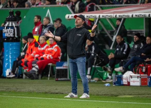 Soccer, Men, Season 2025 2026, 1 Bundesliga 8 Matchday , SV Werder Bremen 1 FC Union Berlin, Coach Steffen Baumgart 1 FC Union Berlin , 24 10 2025, Copyright: xMatthiasxKochx